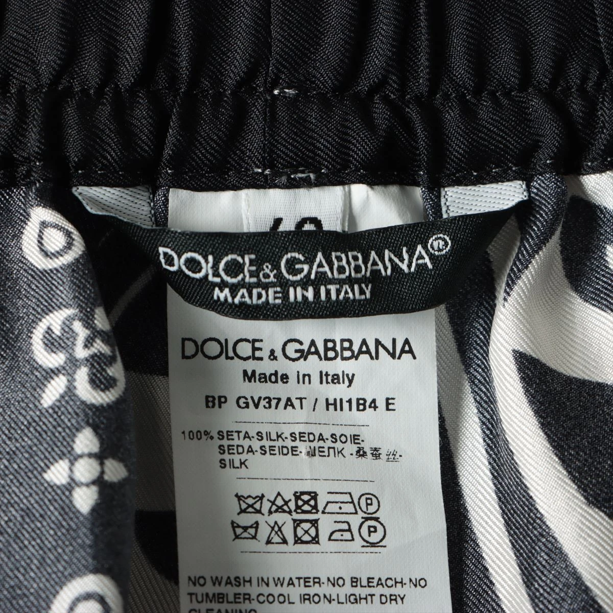 DOLCE&GABBANA (ドルチェ ＆ ガッバーナ ) レザー ロゴプレート