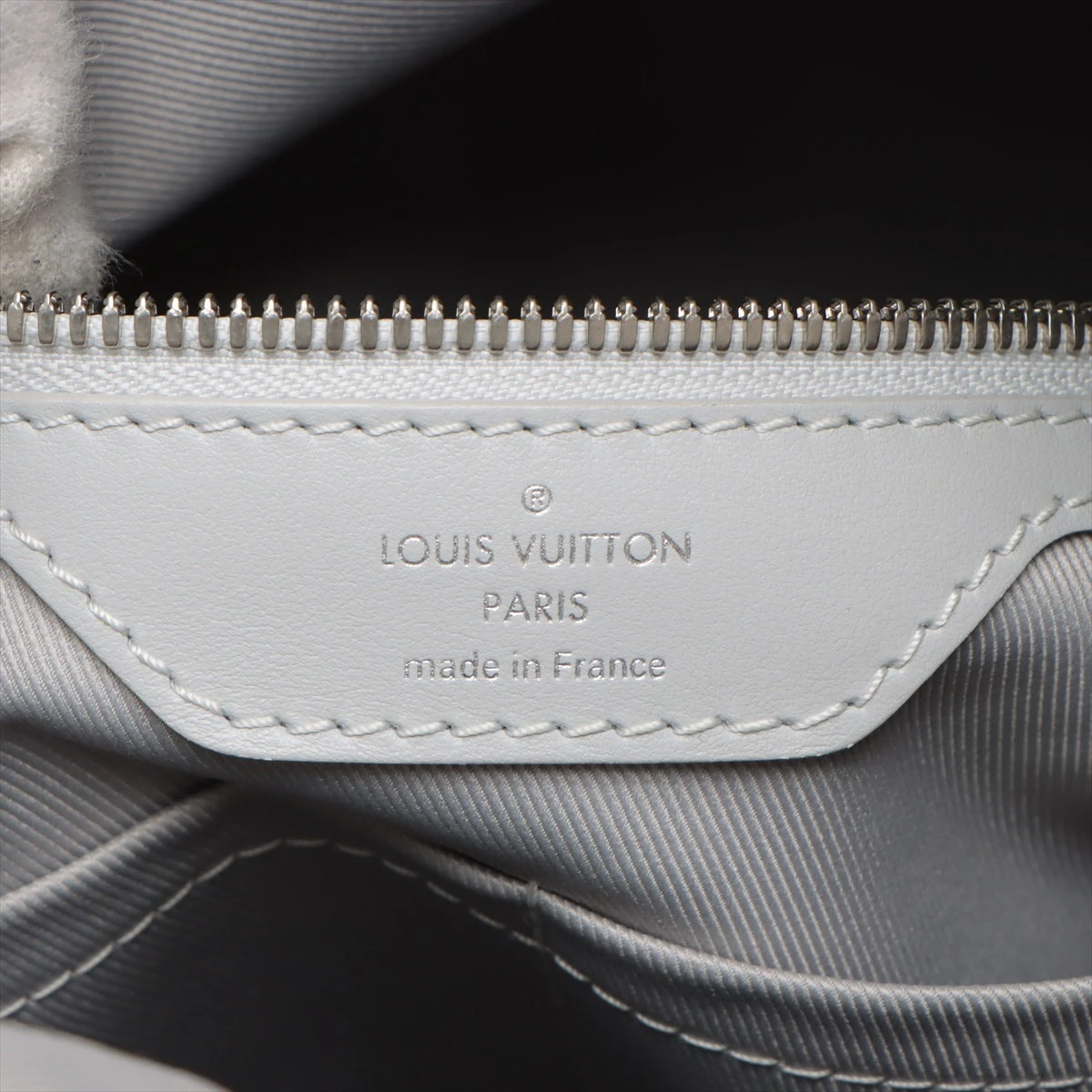 新品未使用 ルイヴィトン チョークバックパック M44616 ヴィトン モノグラム チョークバックパック M44616 RFID反応あり