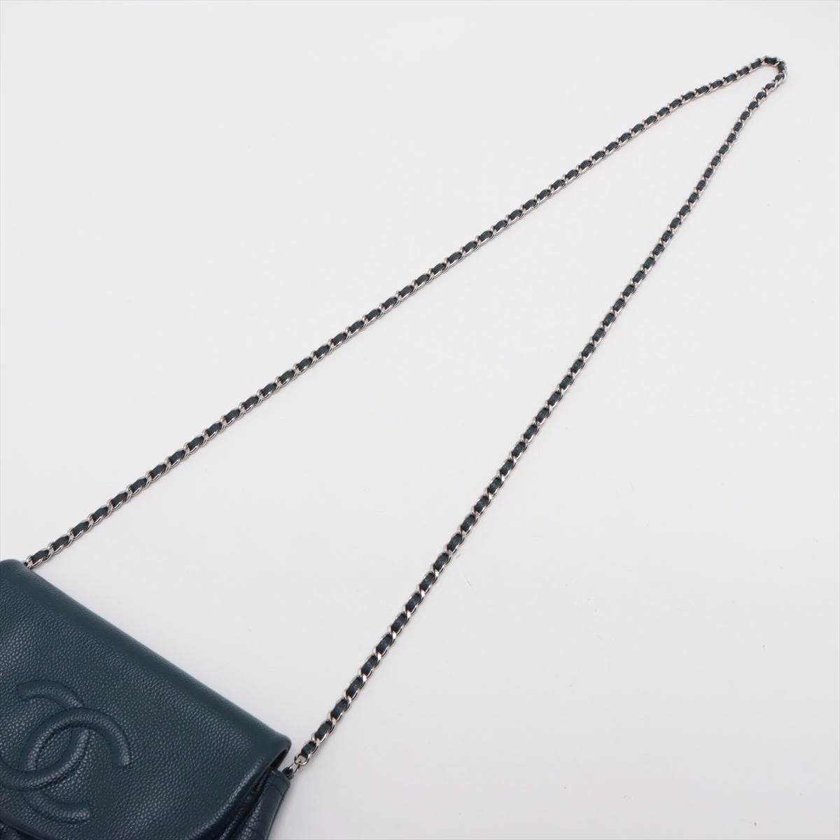シャネル ハーフムーン キャビアスキン チェーンショルダーバッグ
