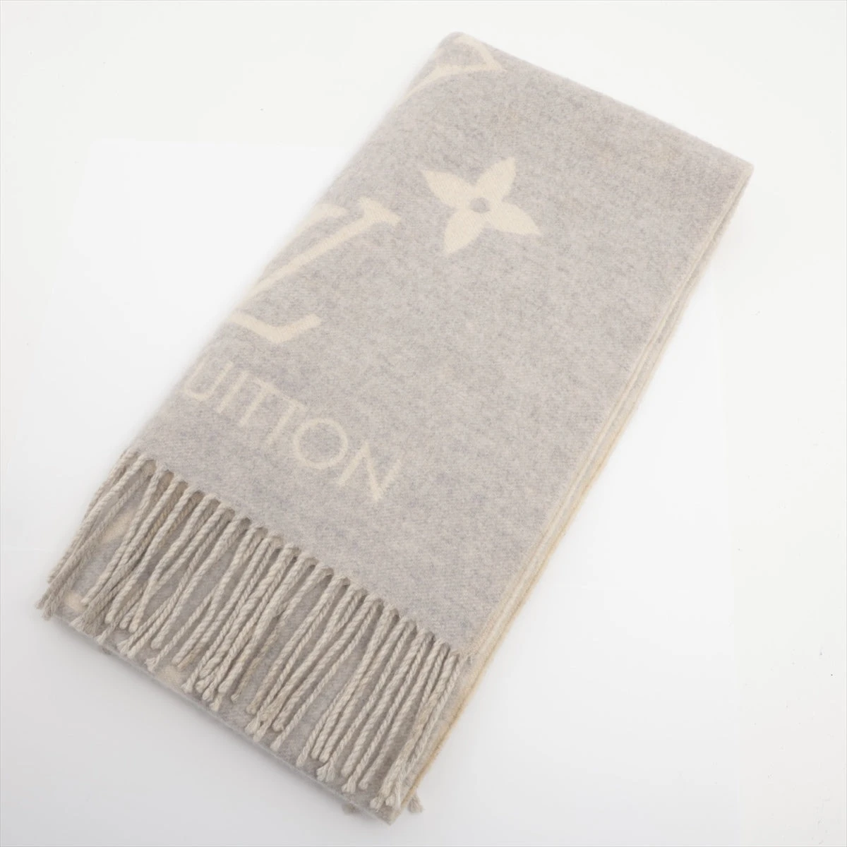 エシャルプ レイキャビック マフラー ベージュ グレー 楽天市場】≪ 新品 ≫ ルイヴィトン マフラー エシャルプ