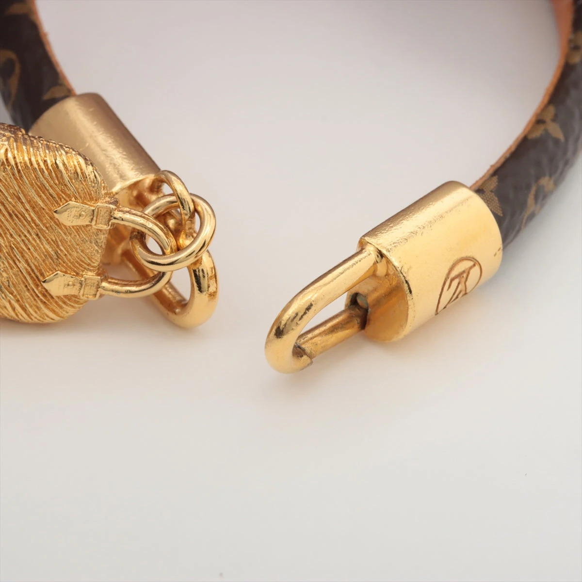 ヴィトン M6220 ブラスレアルマ BC0230 ブレスレット 17 PVC×レザー