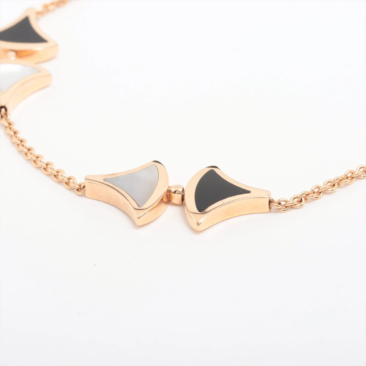 ブルガリ ディーヴァドリーム シェル オニキス ブレスレット 750(PG