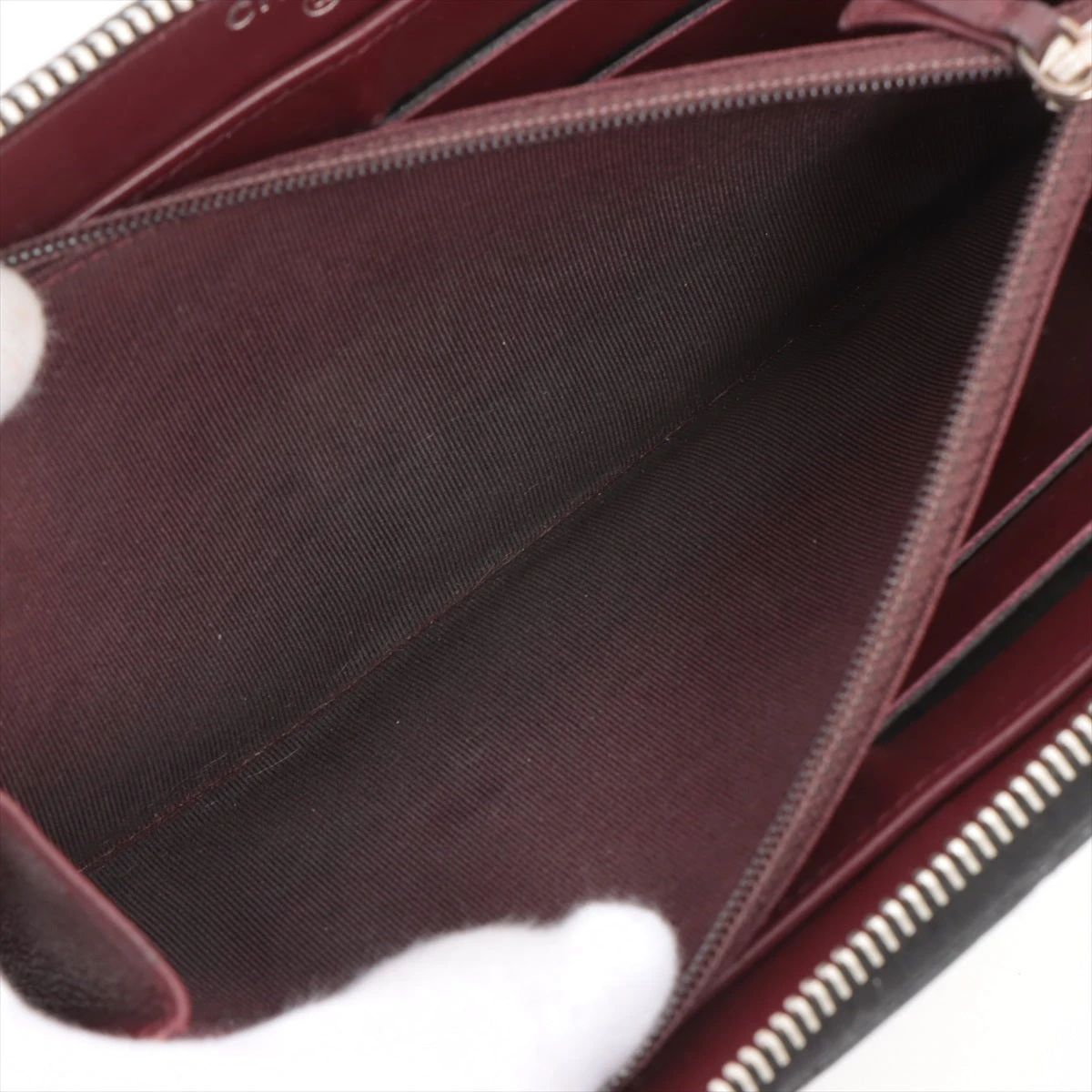 シャネル マトラッセ キャビアスキン ラウンドジップウォレット シルバー金具 シャネル マトラッセ キャビアスキン ラウンドジップウォレット