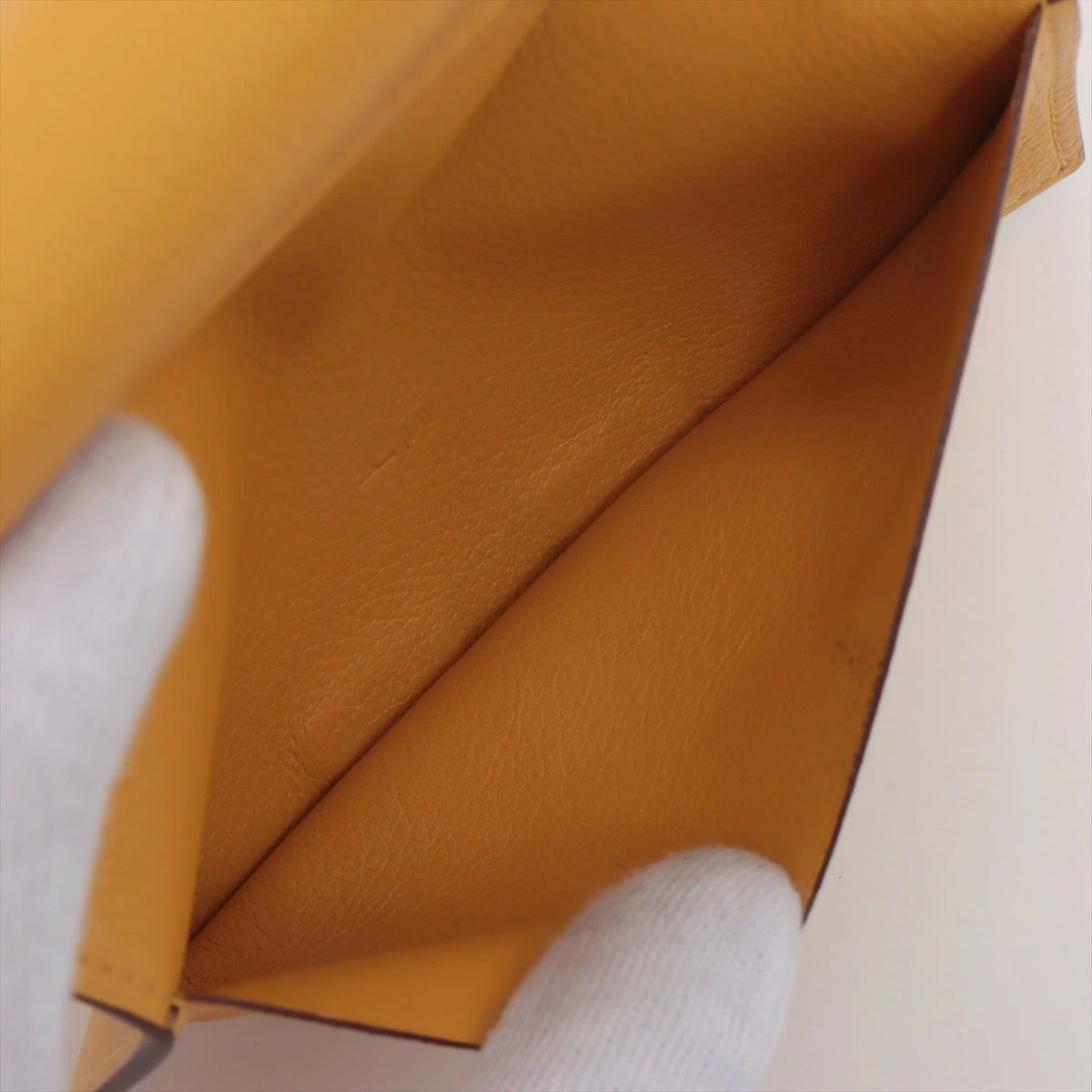 HERMES 手帳カバー　　イエロー レザー 楽天市場】【中古】 エルメス HERMES 手帳カバー アジェンダ