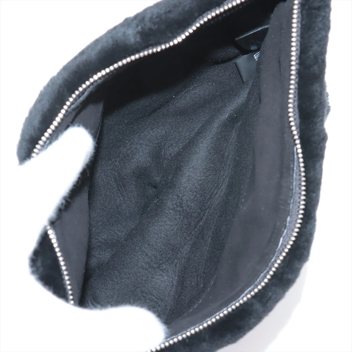 【セール】プラダ☆ムートン 三角ステッチ トートバッグ☆1BG427 プラダ ムートン トートバッグ ブラック 1BG427 OZ028456｜中古