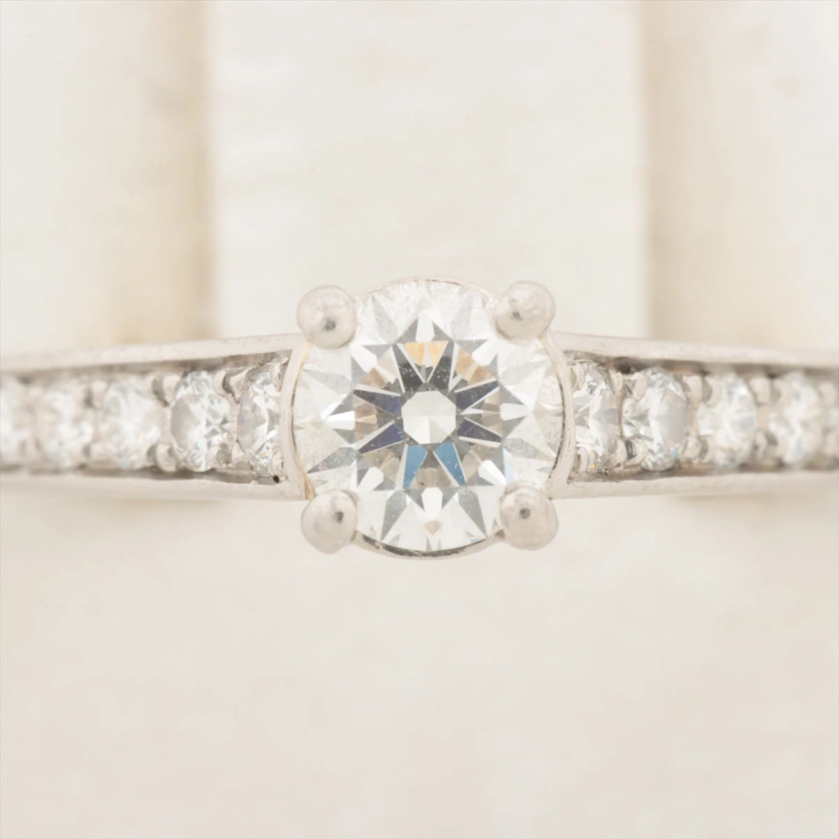 ヴァンクリーフ&アーペル ロマンスソリティア ダイヤ リング Pt950 3.2