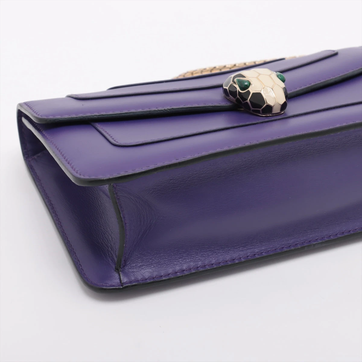 ブルガリ　セルペンティ　ショルダーバッグ　チェーンバッグ　フォーエバー ブルガリ セルペンティ フォーエバー レザー チェーンショルダーバッグ