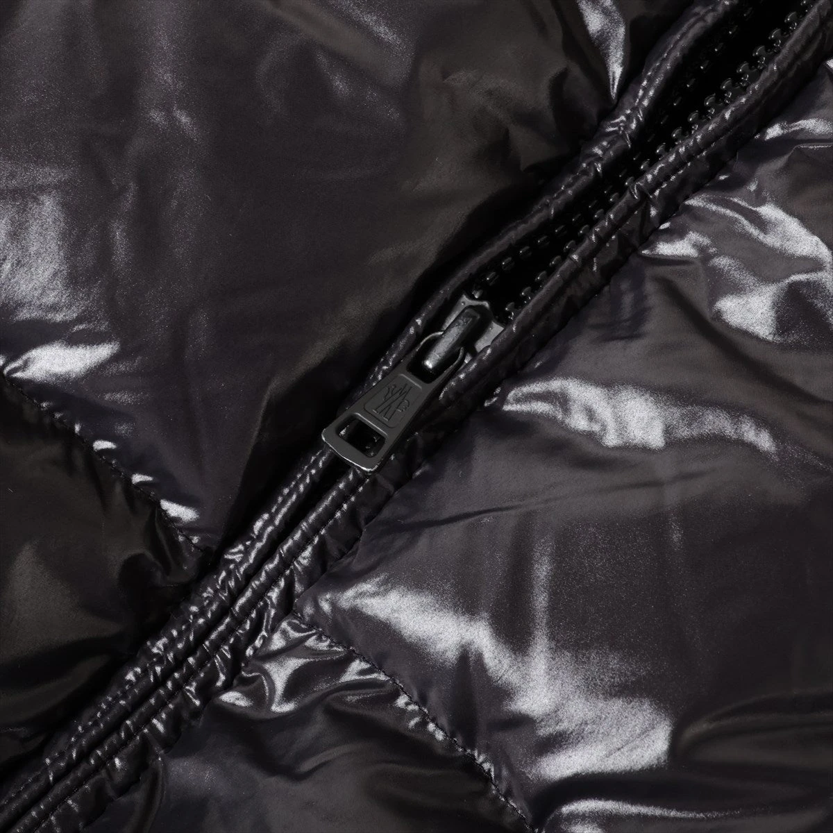 MONCLER AGNEAUX ダウンベスト ブラック サイズ１ 美品 MONCLER AGNEAUX ダウンベスト パーカー ロゴ サイズ5 ブラック