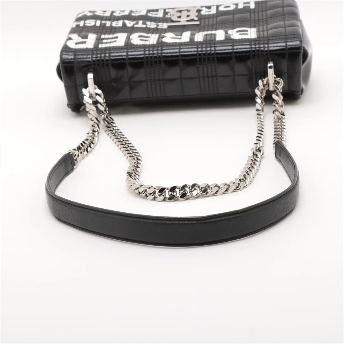 美品●バーバリー　ローラ　ショルダーバッグ　TB　チェーン　レザー　ブラック バーバリー TB ローラ レザー チェーンショルダーバッグ