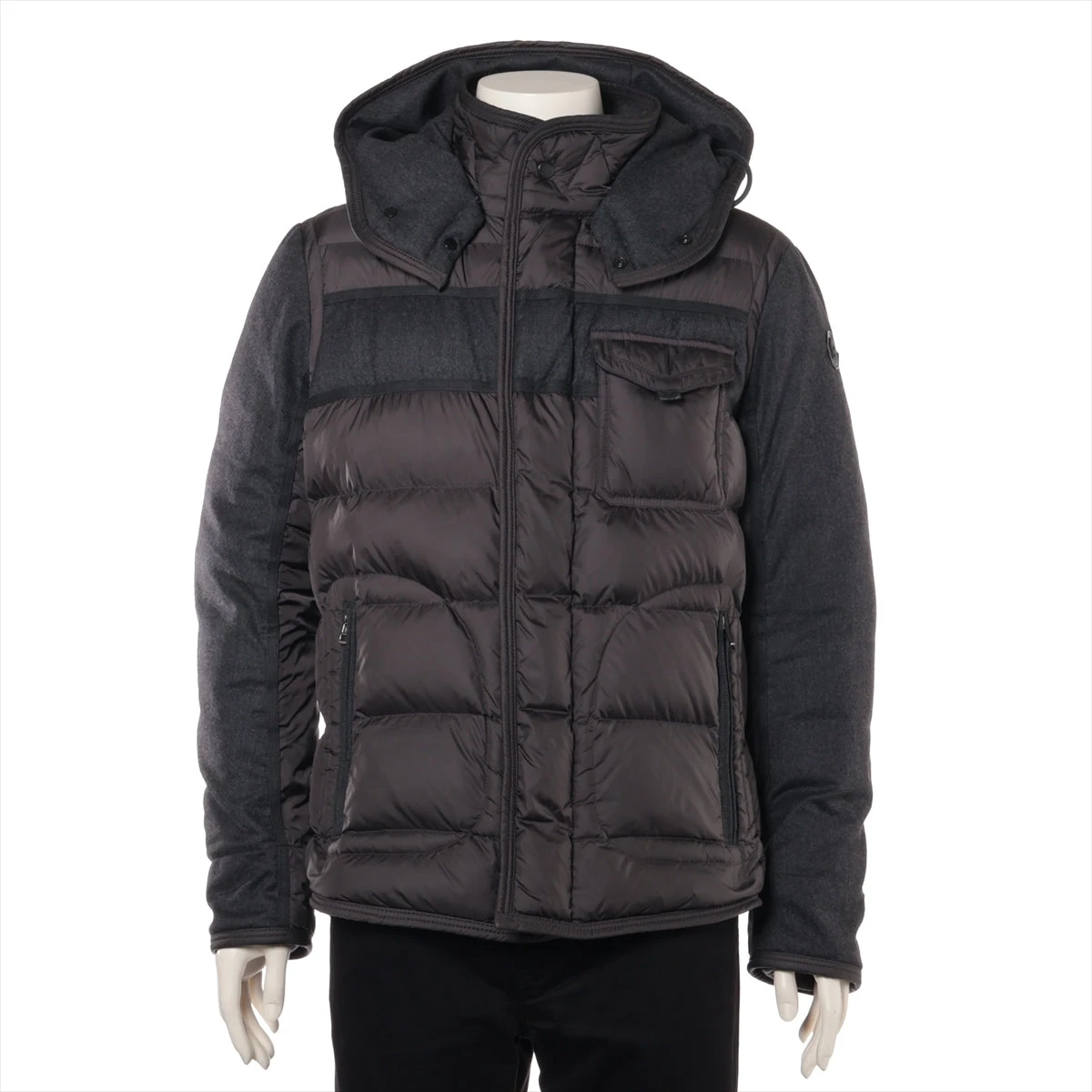 【モンクレール】ダウンジャケット　RYAN MONCLER RYAN モンクレール