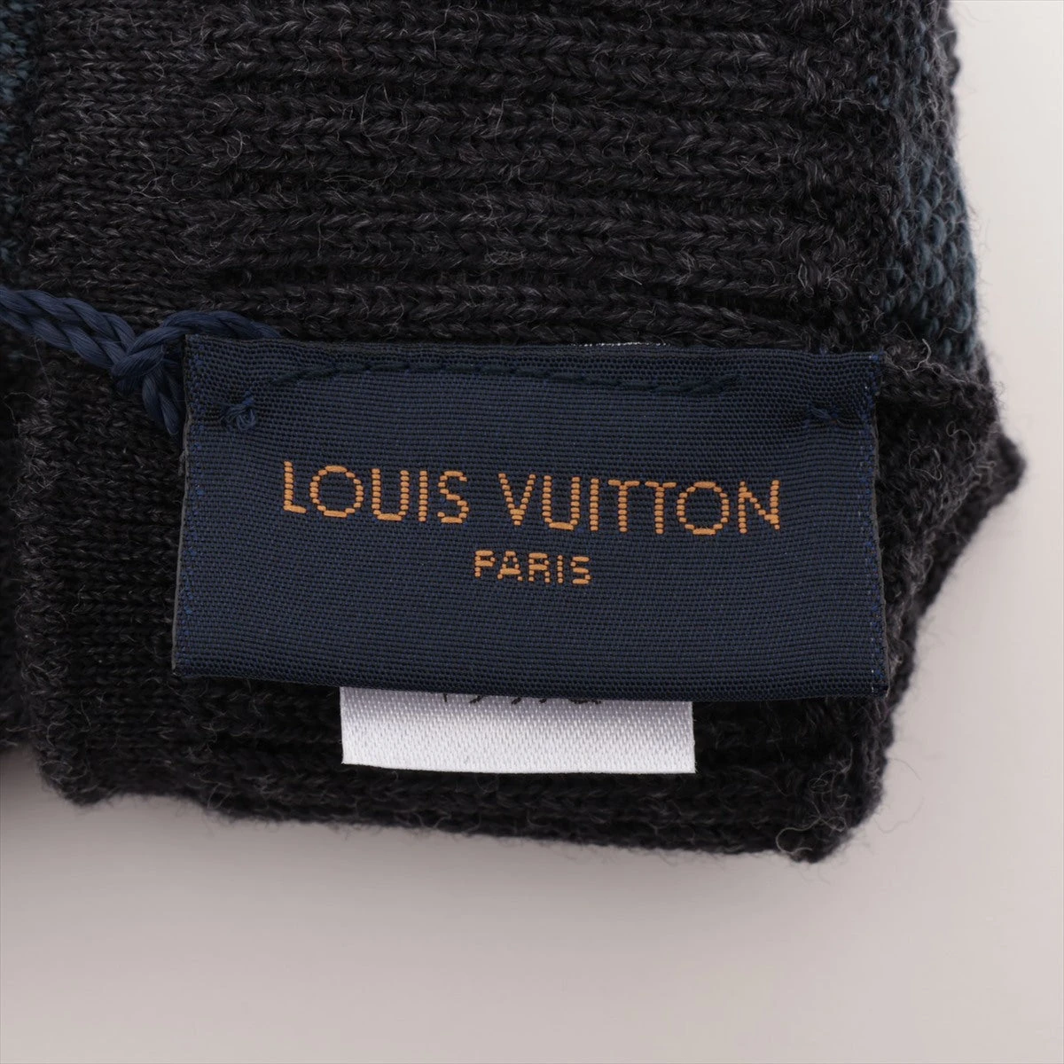 付属品完備・美品✨ルイヴィトン ゴン プティ ダミエ ウール グローブ 黒 付属品完備・美品✨ルイヴィトン ゴン プティ ダミエ ウール