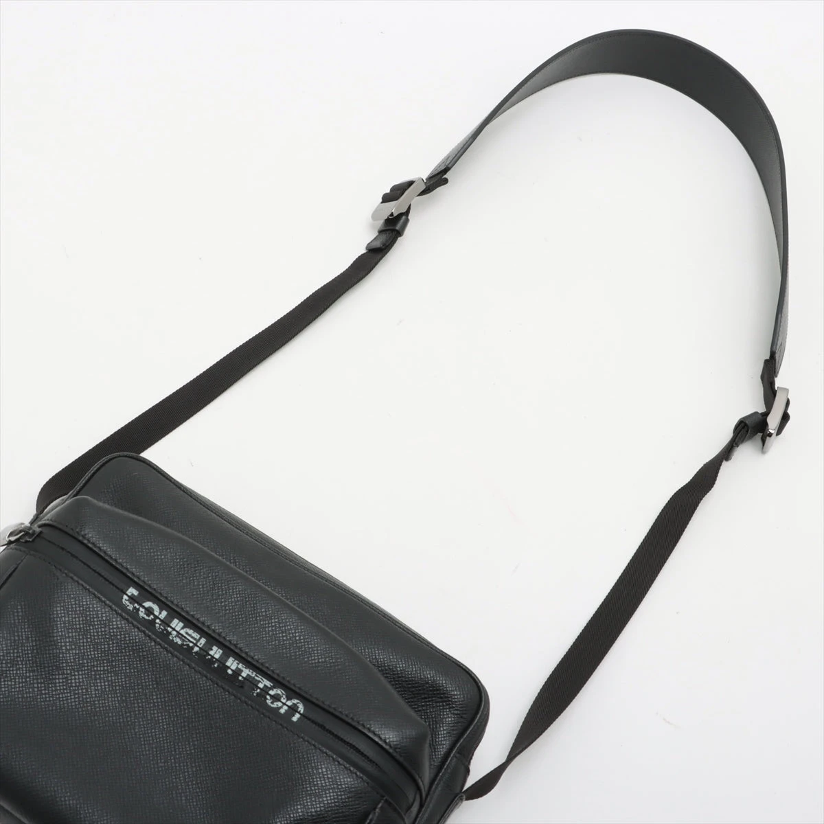 ヴィトン タイガ メッセンジャーPM M31003 A3211675｜中古