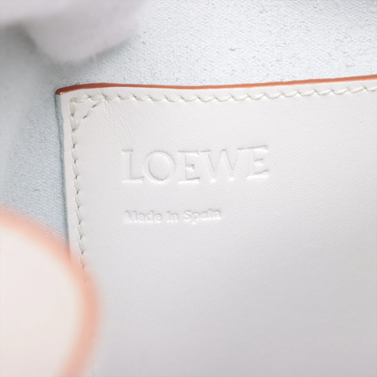 美品　ロエベ　バルーンバッグ　ショルダー　ドローストリング　アナグラム　ホワイト LOEWE ロエベ ショルダーバッグ ハンモックドローストリング