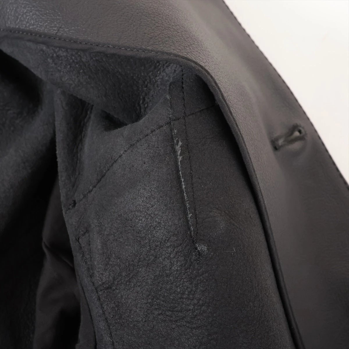 イブサンローラン リブゴーシュ メンズ レザー ジャケット 2025年最新