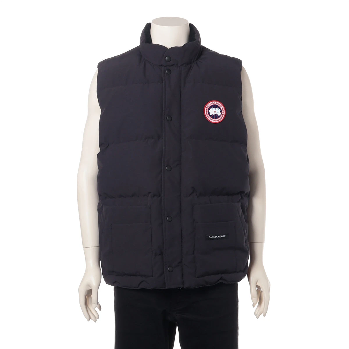 極美品 カナダグース フリースタイル ダウンベスト M相当 紺 サザビー 刺繍 極美品 カナダグース フリースタイル ダウンベスト M相当 紺