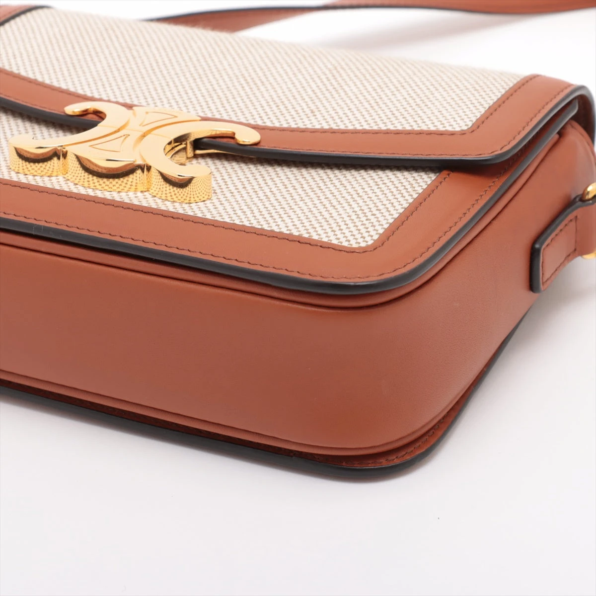 【極美品】セリーヌ トリオンフキャンバス ケース キュイル ロゴ ブラウン セリーヌ24年冬「キュイル トリオンフ」小さめトートバッグ