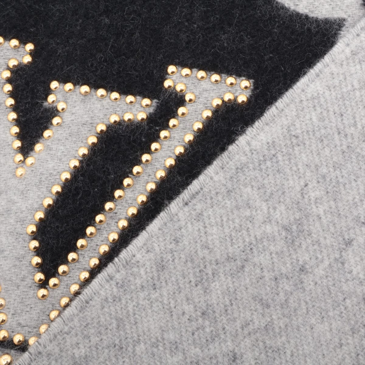 ルイ・ヴィトン マフラー レイキャビック スタッディー カシミヤ M71588 ルイヴィトンエシャルプレイキャビック スタッディー 黒/グレー