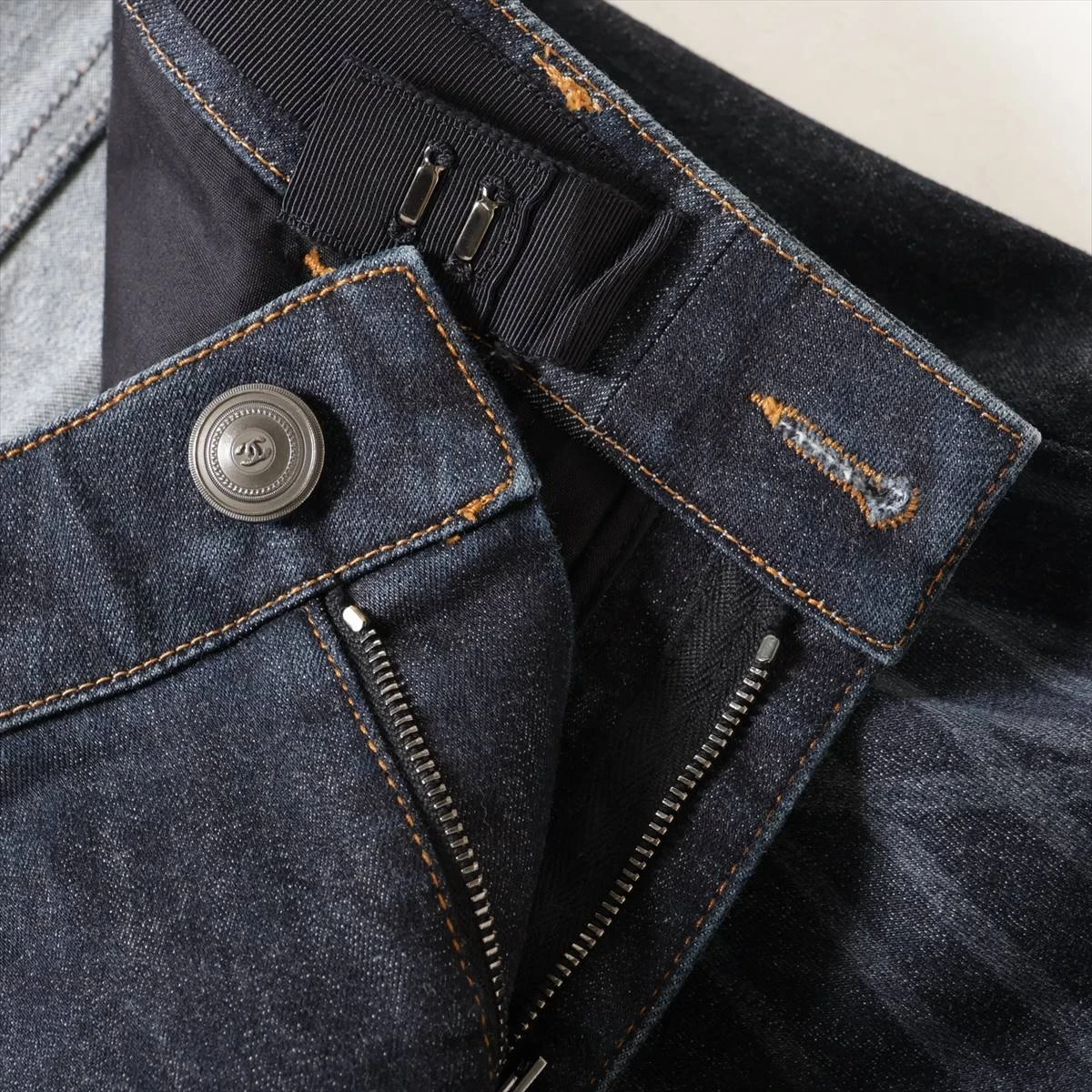 シャネル ココボタン コットン×ポリウレタン デニムパンツ 38