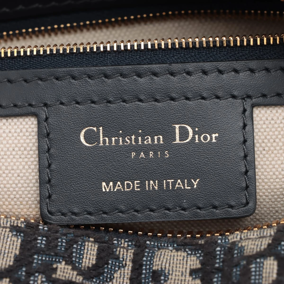 Dior ヘアバンド オブリーク ロゴ ネイビー レザー 美品 未使用 箱付き Dior - ディオール D-OBLIQUE HEADBAND オブリーク総柄 ヘッド