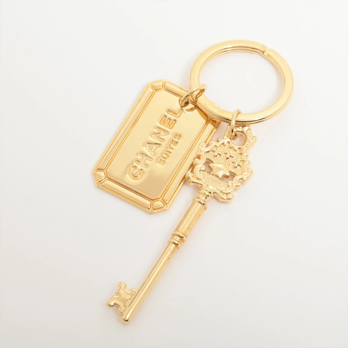 CHANEL ロゴ置物 ゴールド シャネル 店舗ディスプレイ オブジェ 置物 ゴールド ココマーク 台座