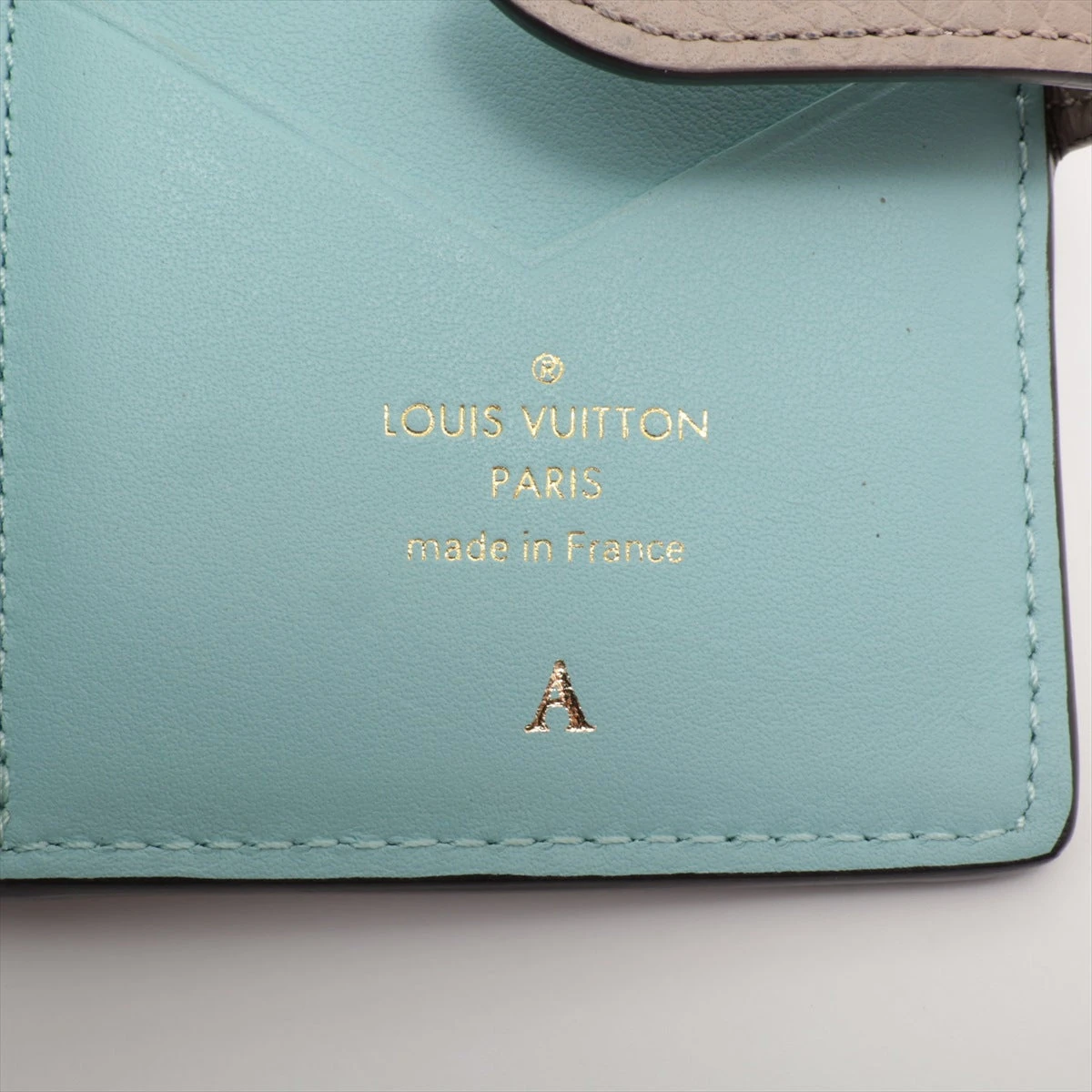 極美品】 ルイヴィトン 長財布 トリヨン アンプラント ヴェルティカル