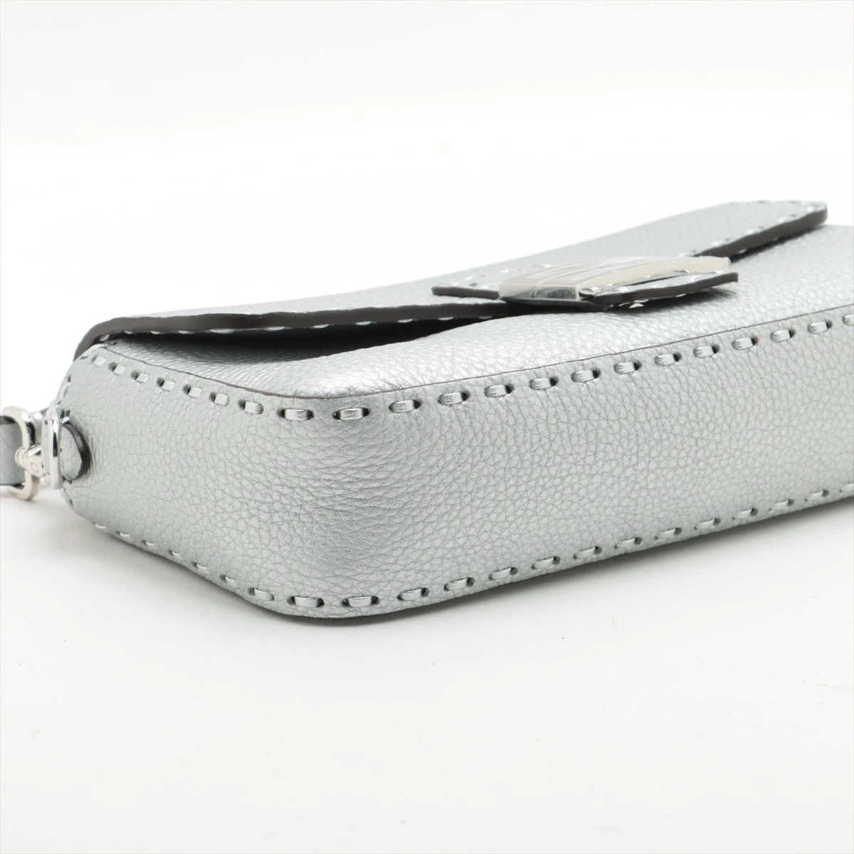 激レア　フェンディ　マンマバケット　ハンドバッグ　シルバー　ガンメタ 2025年最新】Yahoo!オークション -fendi マンマバケットの中古品