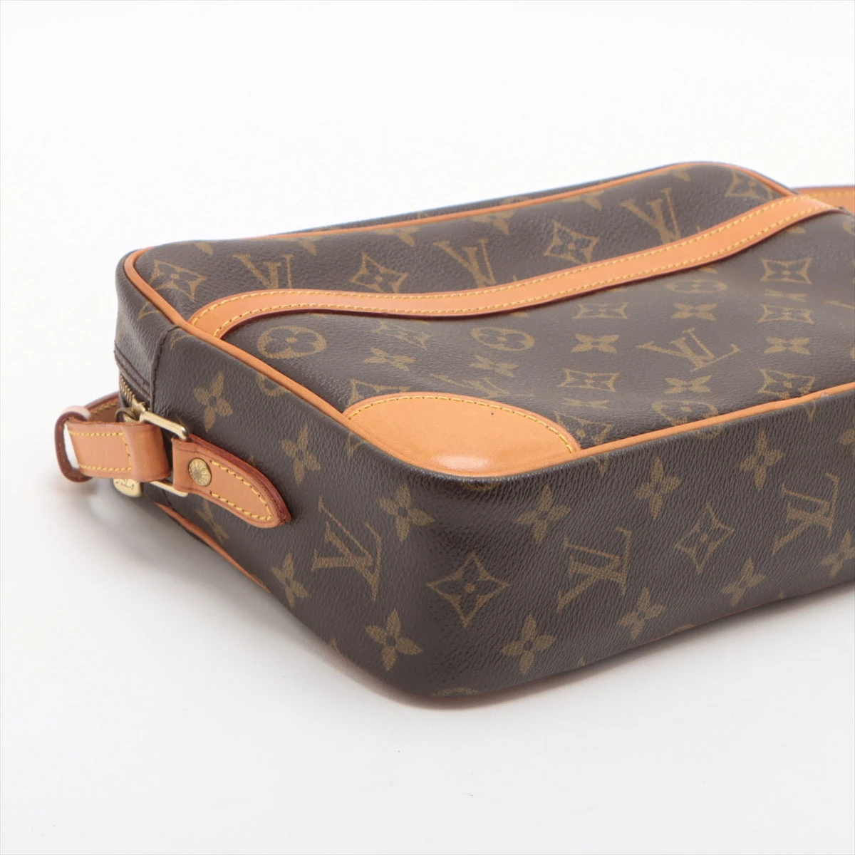 ヴィトン モノグラム トロカデロ27 M51274 A3232227｜中古ブランド品 