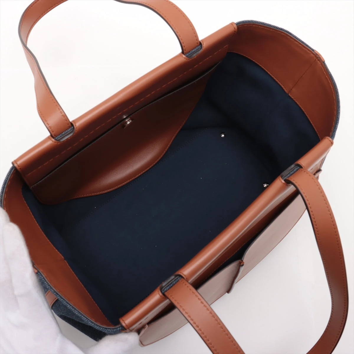 plum ハウンドトゥース ボックス型バッグ　劇レア！ Woman ベージュ レザー バウレット バッグ ミニ
