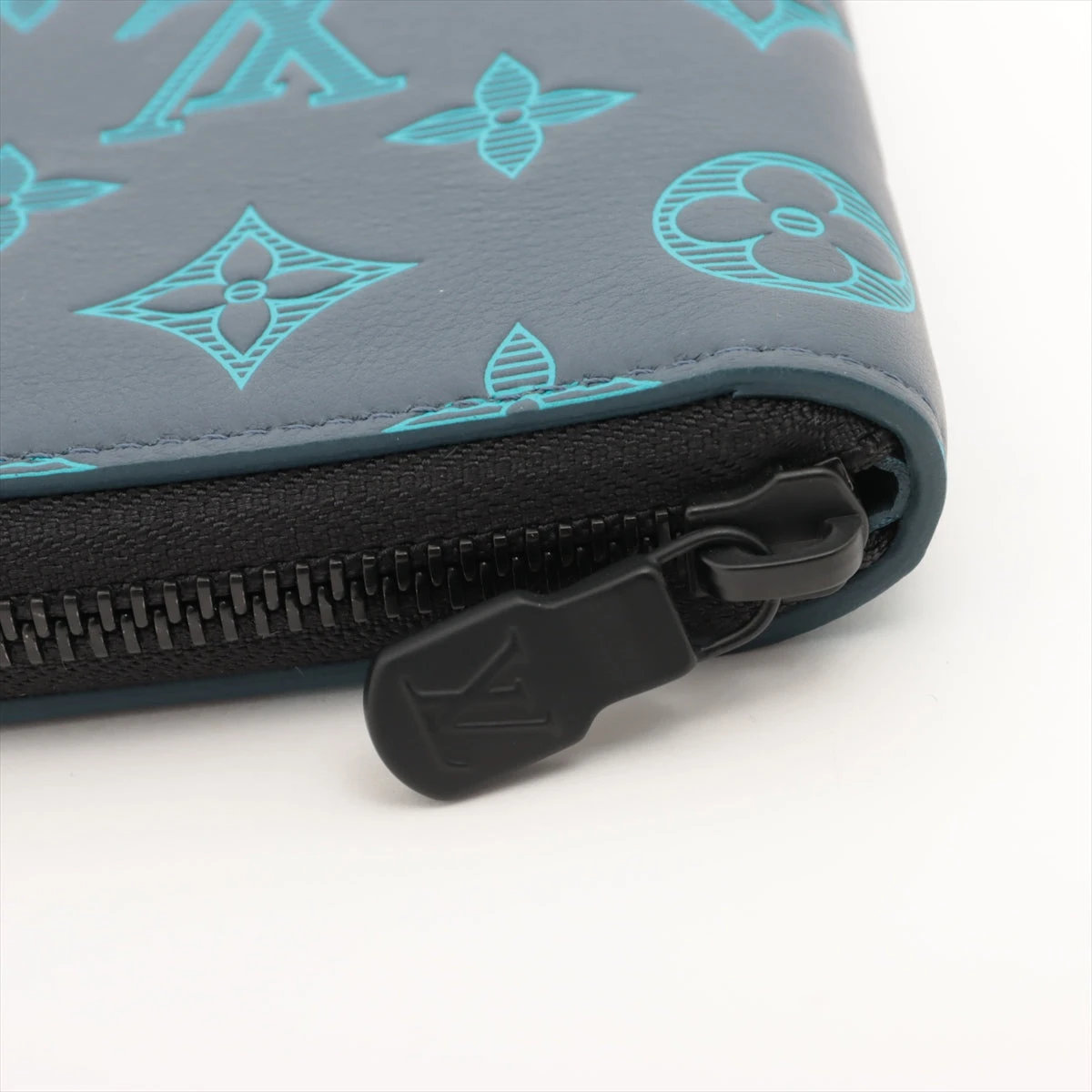 【新品同様/RFID】ルイヴィトン モノグラム・シャドウ ジッピーウォレット ルイヴィトン モノグラム ジッピー・ウォレット 長財布 M60017