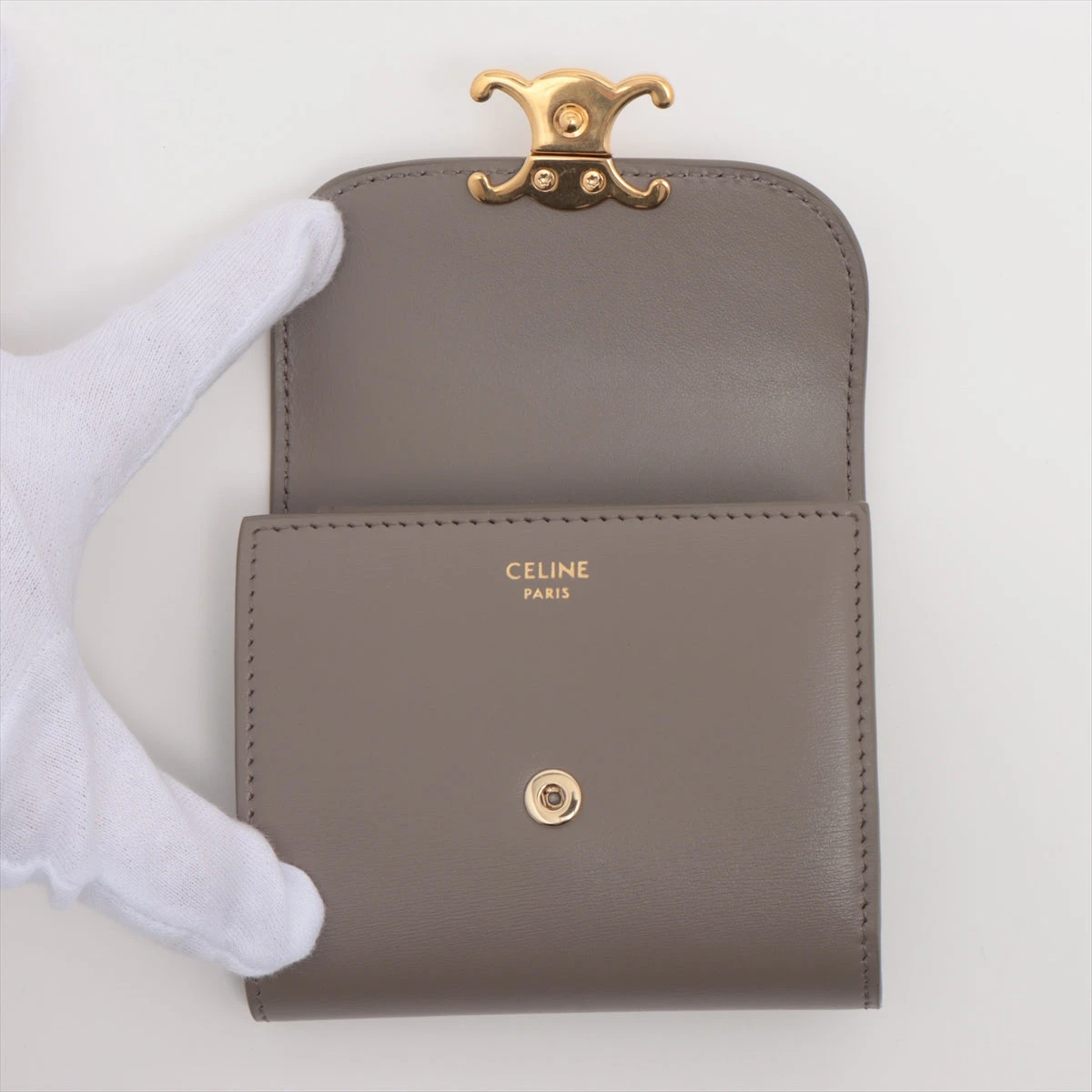【美品】セリーヌ　三つ折り財布　トリオンフ　ペブル セリーヌ トリオンフ レザー コンパクトウォレット ぺブル