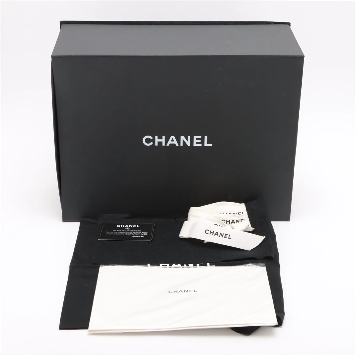 ❣️セール❣️CHANELリボンチャンス1ロール25m コーデのアクセントに☆CHANEL 25S クラッチ ピンク チェーン