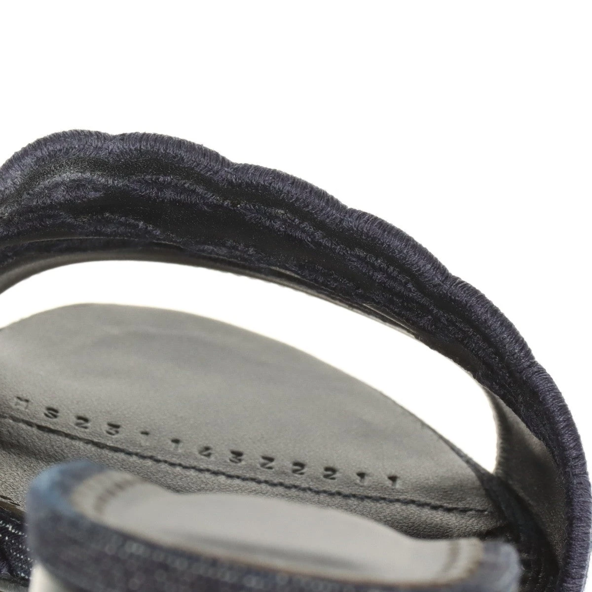 エルメス グラディス デニム×レザー サンダル 36.5 レディース エルメス グラディス デニム×レザー サンダル 36.5 レディース