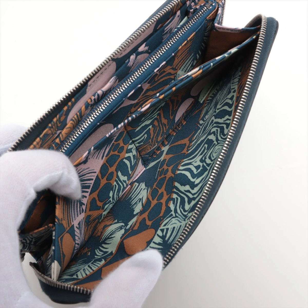 エルメス アザップロングシルクイン ヴォーエプソン ラウンドジップウォレット エルメス アザップロングシルクイン ヴォーエプソン ラウンドジップ