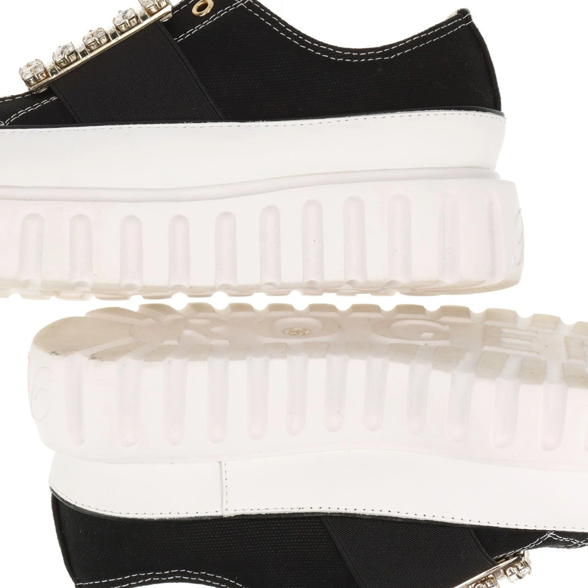 送料関税込【ロジェ・ヴィヴィエ】ストラスキャンバススニーカー 楽天市場】ロジェヴィヴィエ Roger Vivier ヴィヴラン