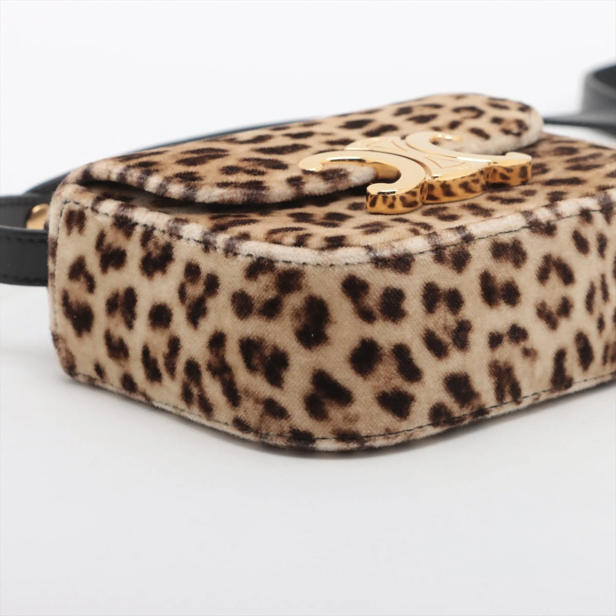 セリーヌ トリオンフ ミニ クロード ハラコ ショルダーバッグ