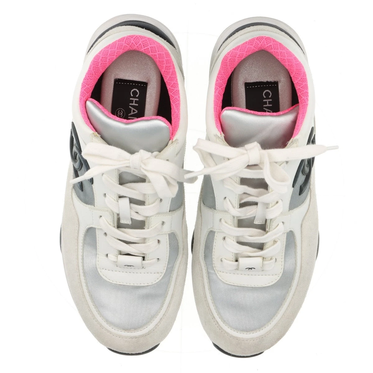 CHANEL スニーカー 37 ホワイト/シルバー/ピンク 値下げしました！！ CHANEL スニーカー 37 ホワイト/シルバー/ピンク 値下げしました！！