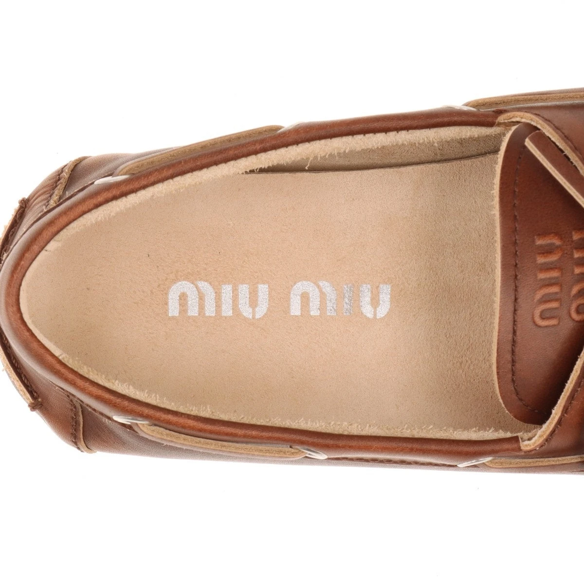 アンラインド ブリーチドツートーンレザー ローファー 現行 MIUMIUアンラインド ブリーチドレザー ローファー エンボス