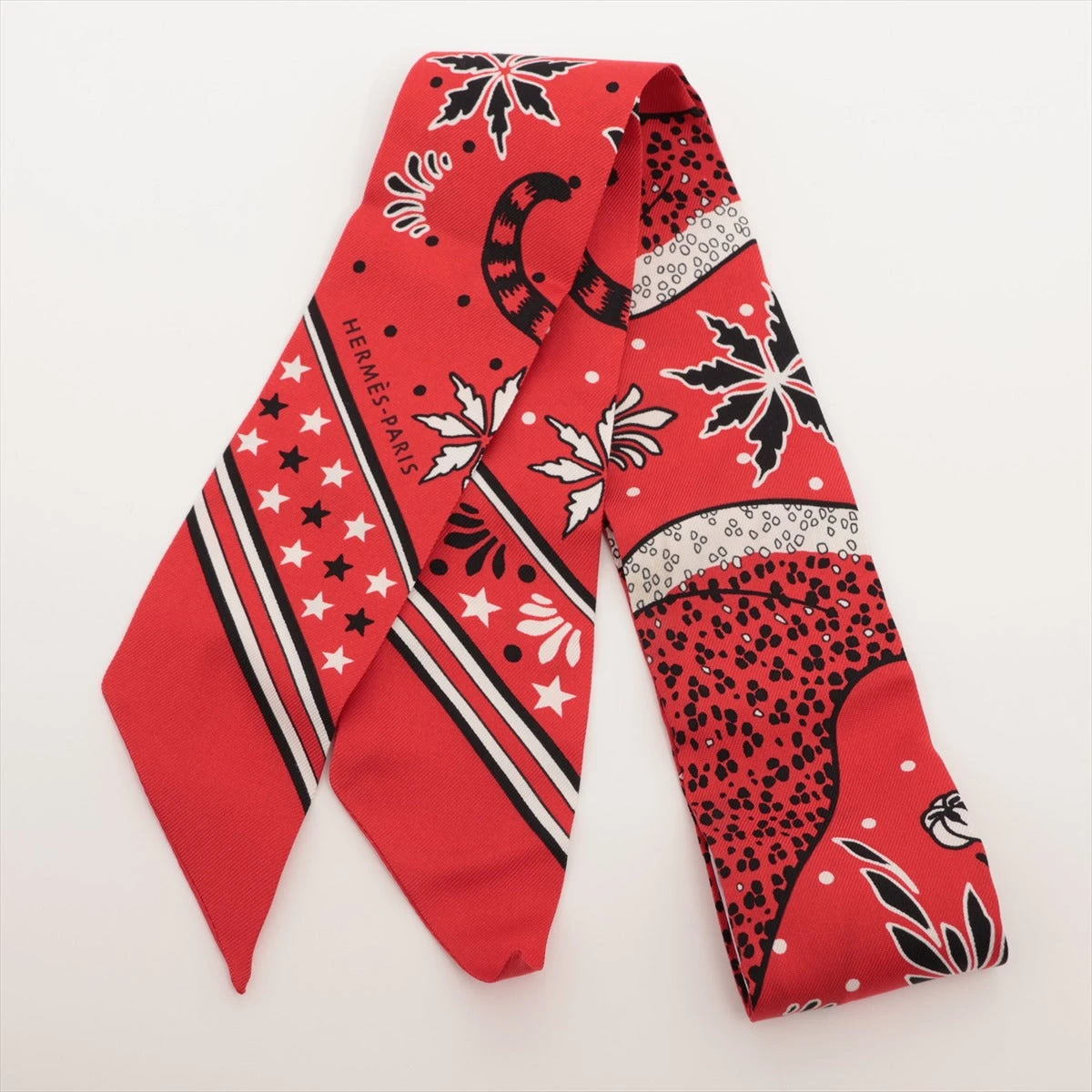 日本最大級 エルメス ツイリー Les Leopards Bandana スカーフ シルク 小物