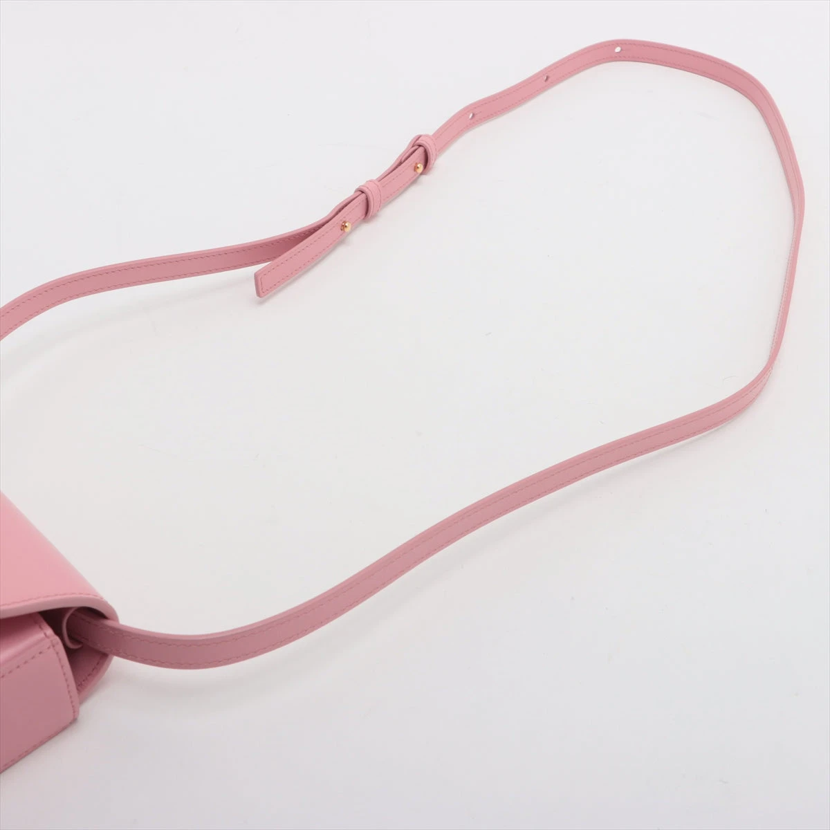CELINE レザー トリオンフ ミニ バッグ ピンク【人気商品】★ セリーヌ ミニトリオンフ レザー ショルダーバッグ ピンク