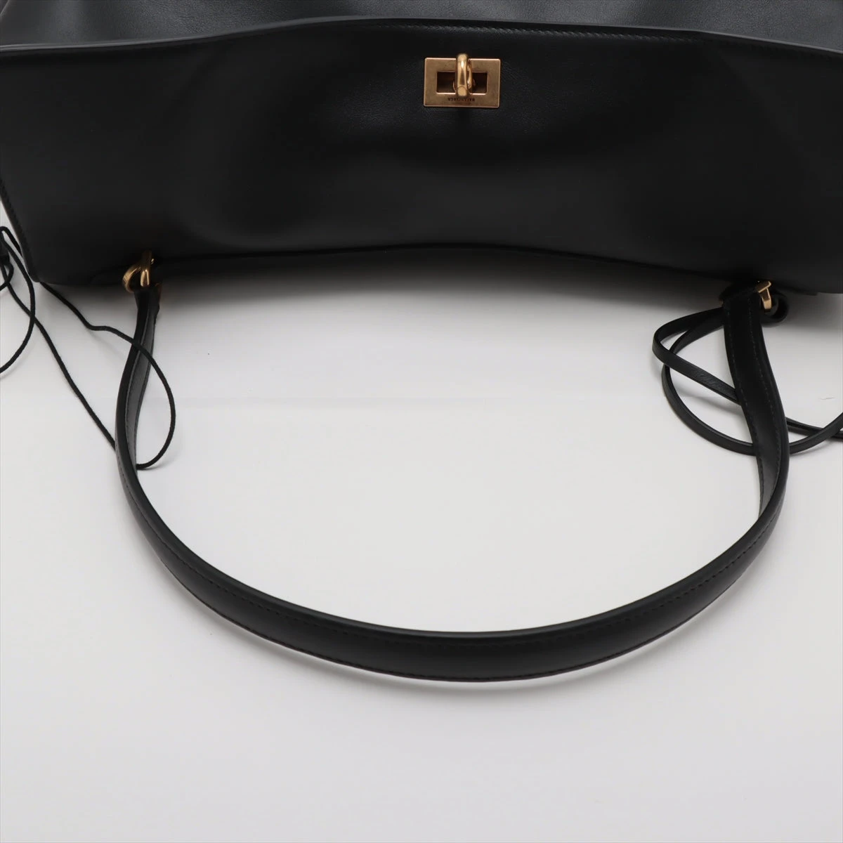 【BALENCIAGA】☆送料関税込み☆ ロデオ レザーショルダーバッグ BALENCIAGA Rodeo レザー ラージ ショルダーバッグ | NET-A-PORTER