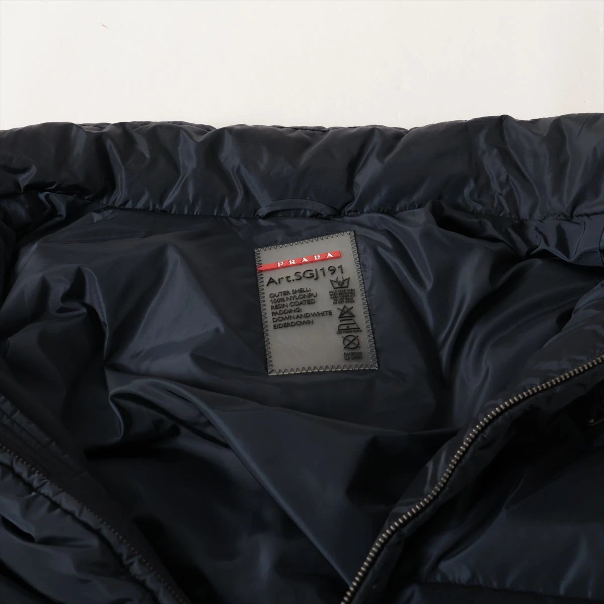 プラダスポーツ トライアングルロゴ 13AW ナイロン ダウンベスト