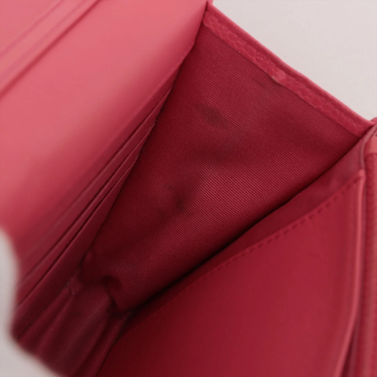 シャネル カメリア キャビアスキン チェーンウォレット ピンク