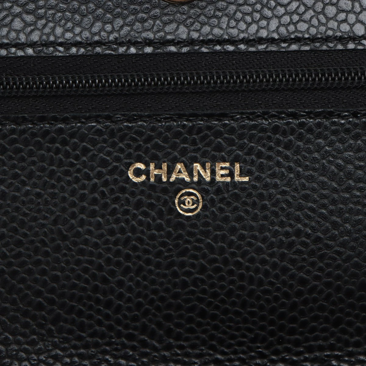 シャネル マトラッセ キャビアスキン チェーンウォレット ブラック