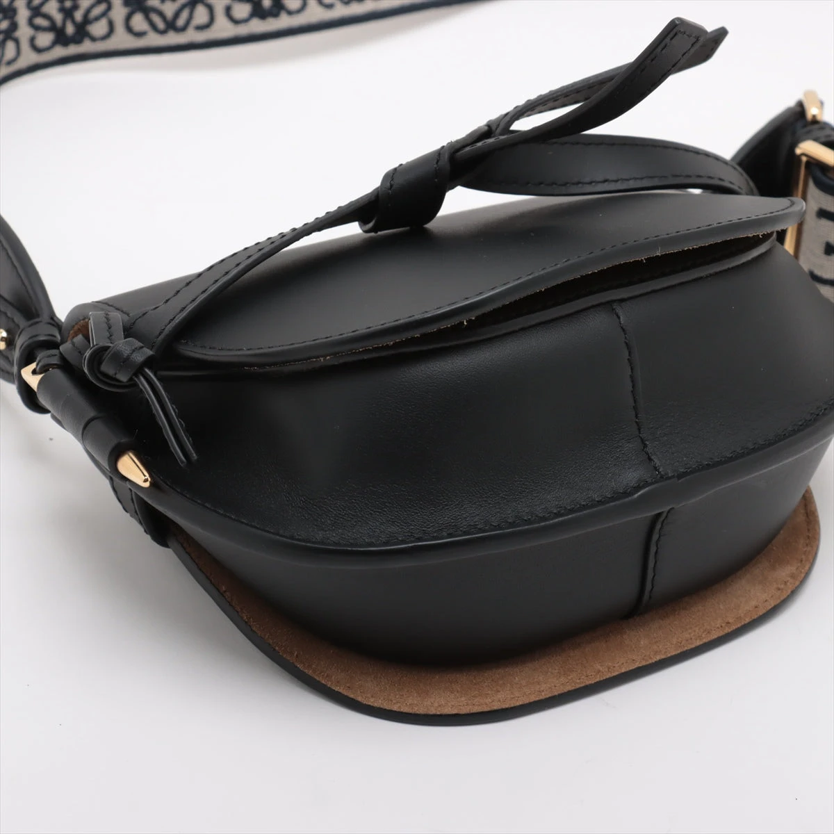 ロエベ グレインカーフレザー ゲートショルダーバッグ 楽天市場】LOEWE ロエベ ゲートバッグ スモール（ソフト
