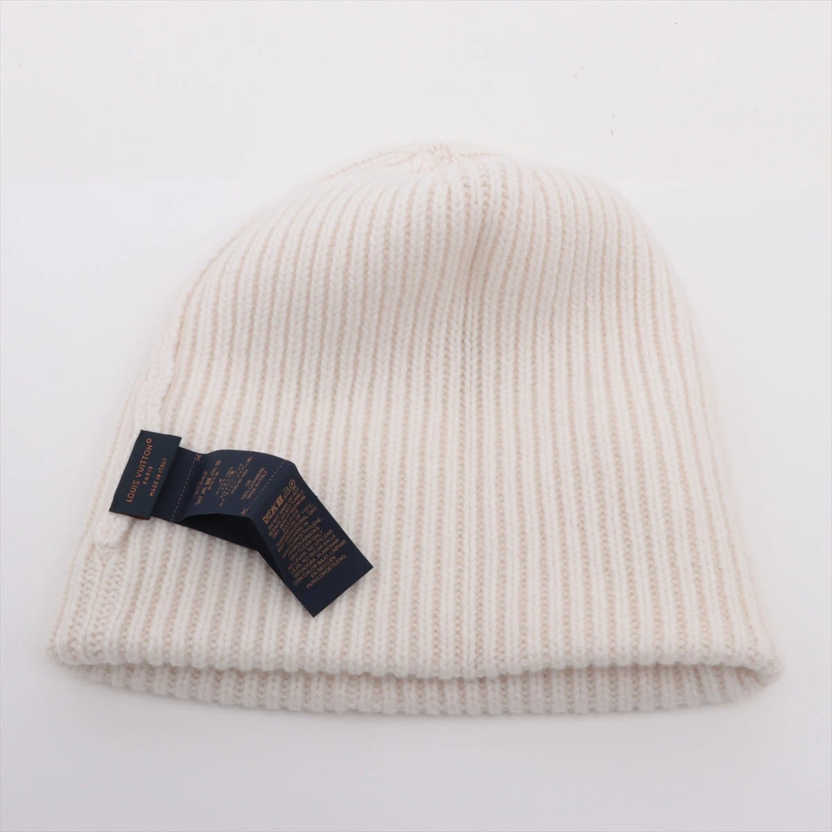 ルイヴィトン　アイボリー ロゴ刺繍 ビーニー ルイヴィトン アイボリー ロゴ刺繍 ビーニー LOUIS VUITTONのニット