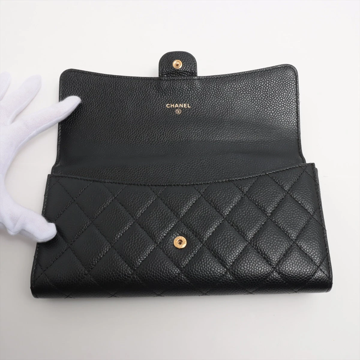 シャネル マトラッセ キャビアスキン ロングウォレット ブラック