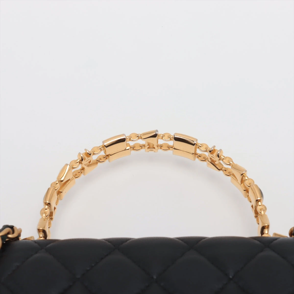 シャネル マトラッセ ラムスキン チェーンショルダーバッグ 2WAY