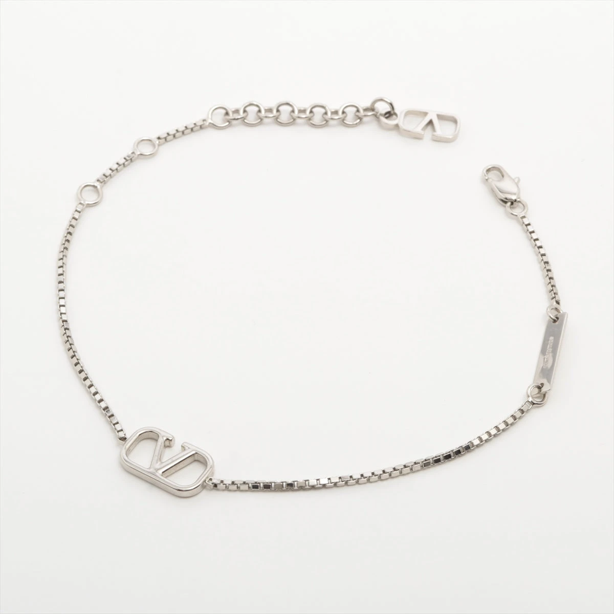 VALENTINO Vロゴ シルバーブレスレット