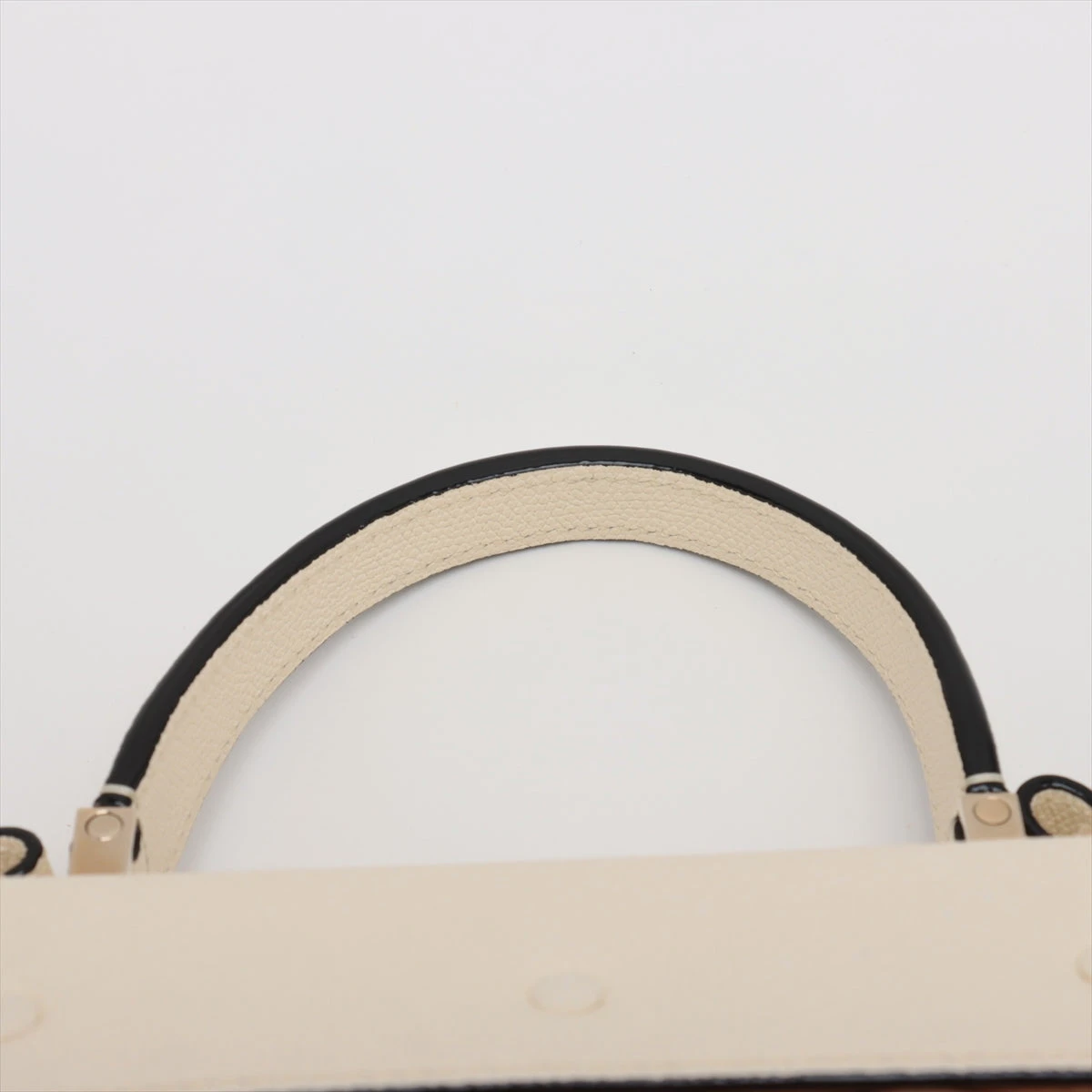 美品☆　ヴァレクストラ　イジィデ　ラージ　ブラウン　2way　ハンドバッグ 楽天市場】【中古】ヴァレクストラ イジィデ ラージ ブラウン
