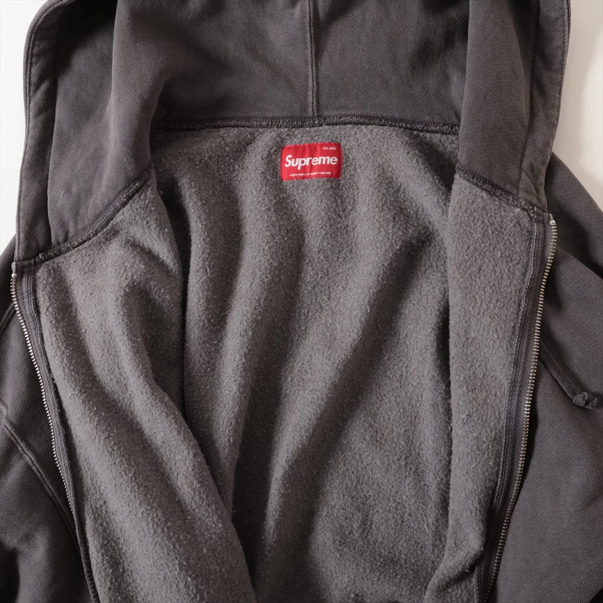 Supreme-XXL-Hooded-Sweatshirt-